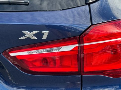 Used 2018 BMW X1 xDrive28i image 12