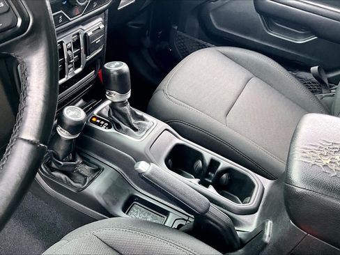 Used 2020 Jeep Wrangler Unlimited Sport AWD/4WD image 14