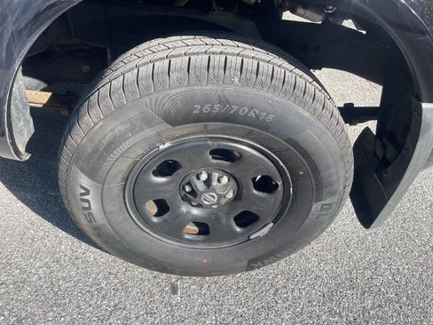 Used 2012 Nissan Frontier S AWD/4WD image 27