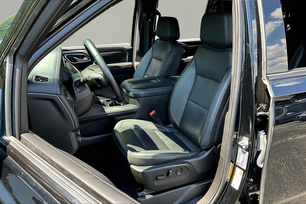 Used 2024 Chevrolet Tahoe Z71 AWD/4WD image 23
