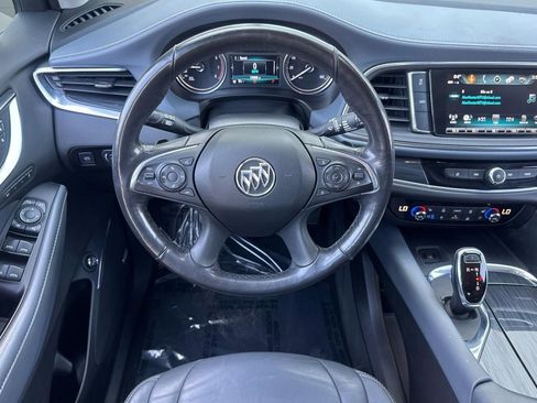 Used 2019 Buick Enclave Premium AWD/4WD image 27