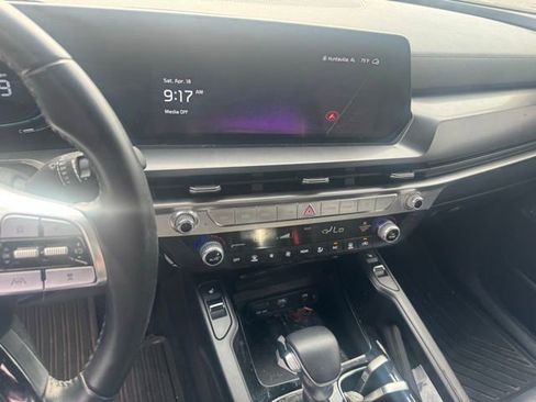 Used 2024 Kia Telluride S w/ S Sunroof Package image 9