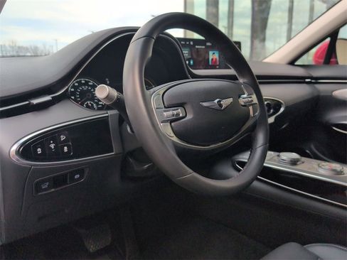 Used 2025 Genesis GV70 2.5T image 11