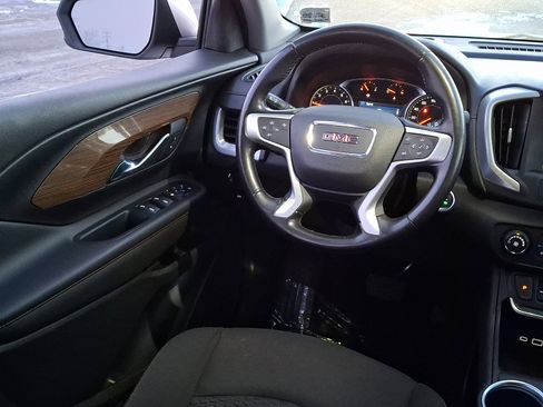 Used 2021 GMC Terrain SLE image 14