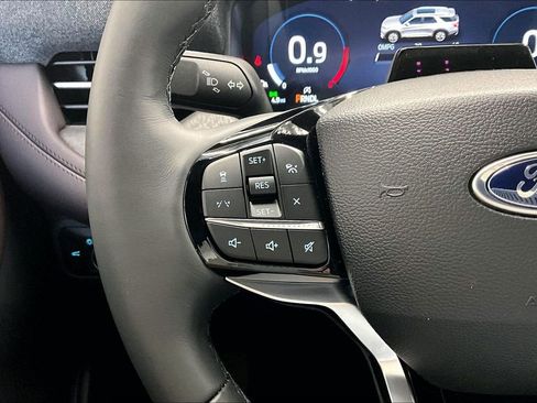 New 2026 Ford Explorer Platinum AWD/4WD image 16