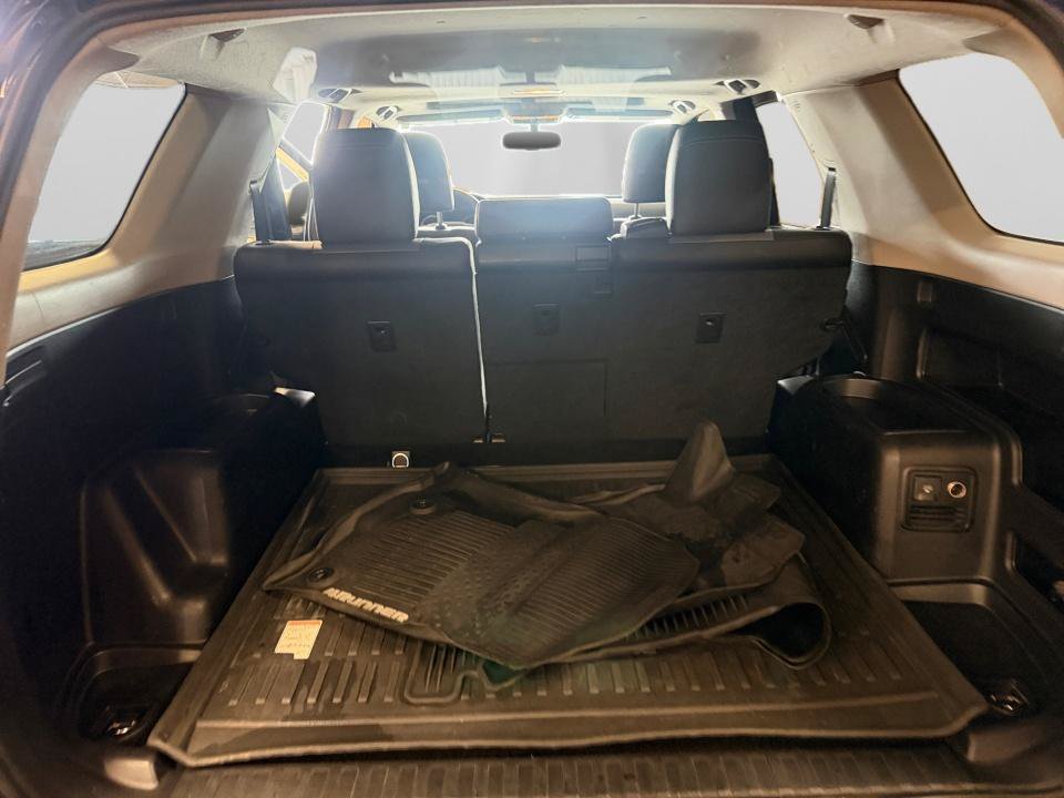 Certified 2019 Toyota 4Runner SR5 Premium AWD/4WD image 19