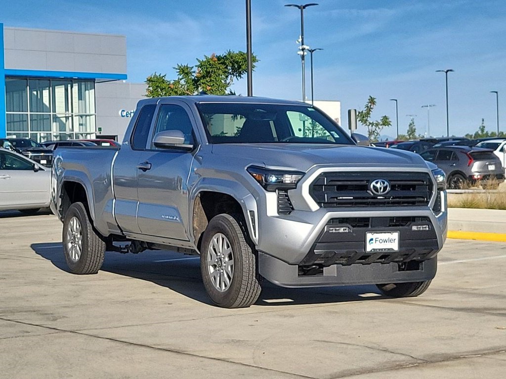 Used 2026 Toyota Tacoma SR5 w/ SR5 Upgrade Package AWD/4WD image 2