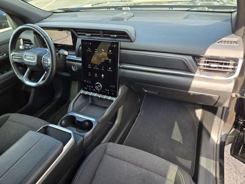 Used 2025 GMC Terrain Elevation image 15