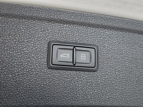 Used 2020 Audi SQ5 Premium Plus AWD/4WD image 14