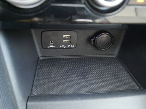 Used 2024 Subaru Forester Limited image 32