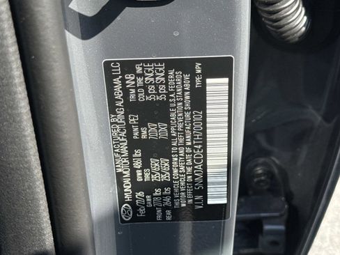 New 2026 Hyundai Tucson SE image 18