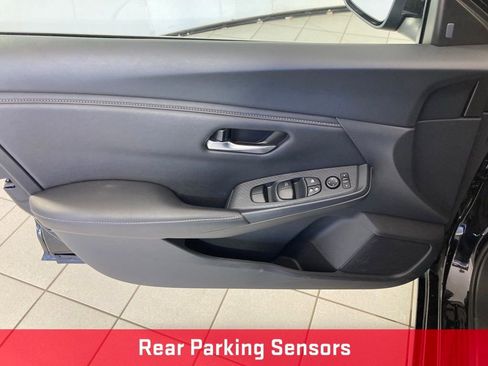 Used 2025 Nissan Sentra SV FWD image 13