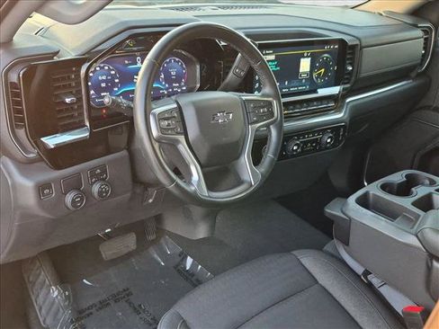 Certified 2023 Chevrolet Silverado 1500 RST RWD image 10