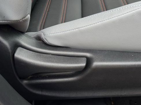 Used 2023 Nissan Kicks SR w/ SR Premium Package image 25