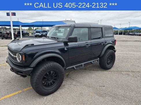 Used 2021 Ford Bronco Black Diamond AWD/4WD image 2