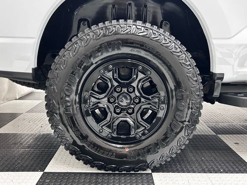 Used 2025 Ford F150 Lightning Flash image 8