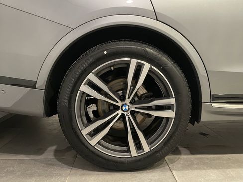Certified 2023 BMW X7 xDrive40i w/ Executive Package image 8