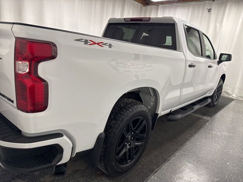 Used 2023 Chevrolet Silverado 1500 Custom w/ Rally Edition image 4