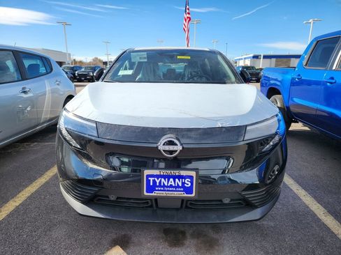 New 2026 Nissan Leaf SV+ FWD image 2