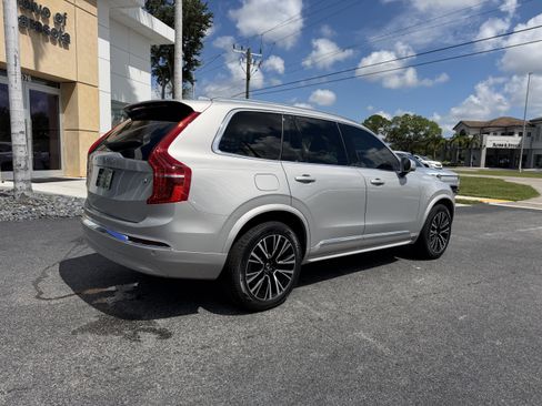 Certified 2025 Volvo XC90 T8 Core w/ Protection Package AWD/4WD image 3