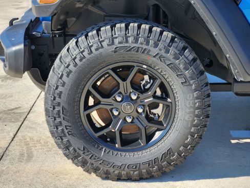 New 2024 Jeep Wrangler Willys image 7