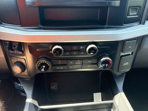 New 2026 Ford F250 XLT w/ Snow Plow Prep Package AWD/4WD image 28