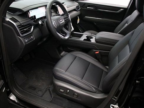 New 2026 GMC Acadia Elevation w/ Elevation Premium Package image 10