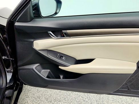 Used 2018 Honda Accord LX image 24