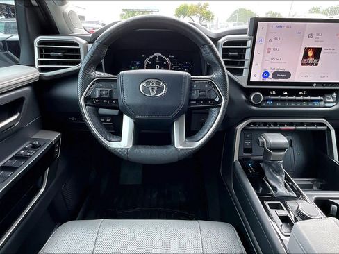Used 2023 Toyota Tundra Limited AWD/4WD image 6