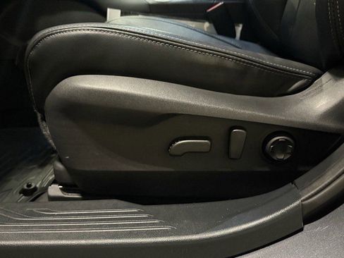 Used 2024 Subaru Outback Touring XT w/ Popular Package #2 image 22