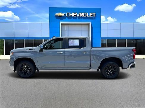 Used 2024 Chevrolet Silverado 1500 LT w/ LPO, Dark Essentials Package RWD image 6
