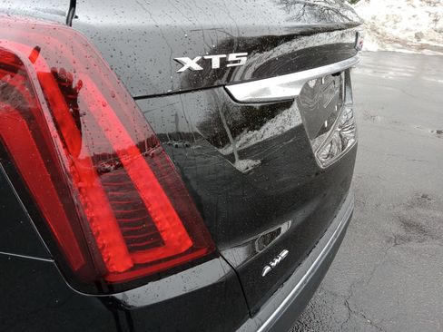 New 2026 Cadillac XT5 Luxury AWD/4WD image 8