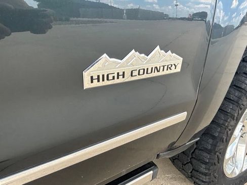 Used 2017 Chevrolet Silverado 1500 High Country w/ High Desert Package AWD/4WD image 43