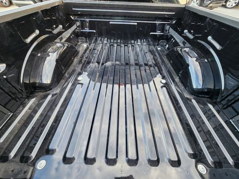 Used 2025 Ford F150 XL w/ Equipment Group 103A High image 11