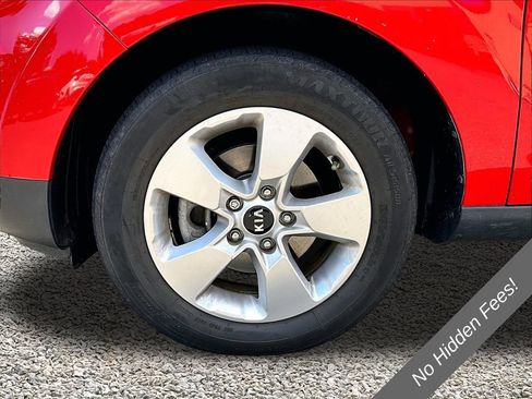 Used 2019 Kia Soul FWD image 8