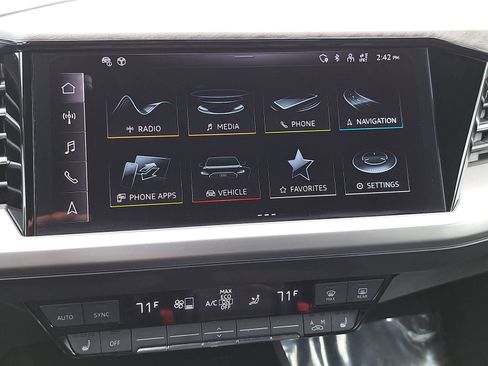 Certified 2023 Audi Q4 e-tron Premium w/ Premium Plus RWD image 21