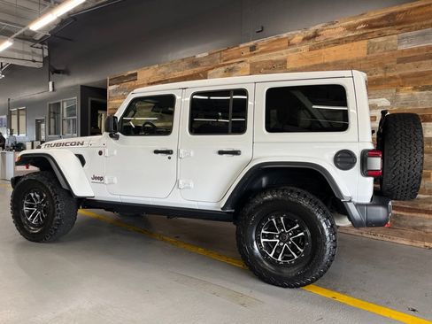 Used 2025 Jeep Wrangler Unlimited Rubicon AWD/4WD image 21