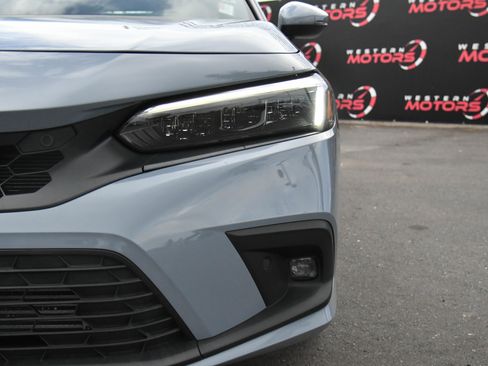 Used 2024 Honda Civic Sport Touring image 11