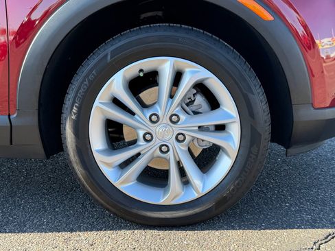 Used 2023 Buick Encore GX Preferred image 9