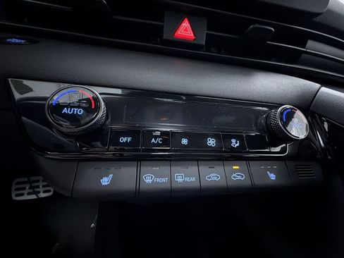 New 2026 Hyundai Elantra SEL Sport image 10