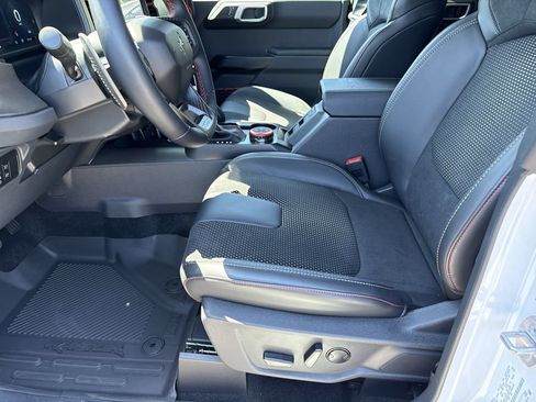New 2026 Ford Bronco Raptor w/ Interior Carbon Fiber Pack AWD/4WD image 9