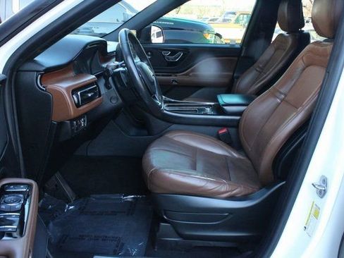 Used 2020 Lincoln Aviator Reserve w/ Equipment Group 201A image 27