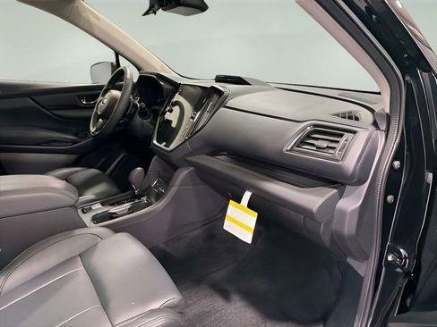 Certified 2025 Subaru Ascent Bronze Edition w/ Onyx Package image 14
