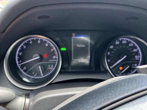 Used 2021 Toyota Camry SE FWD image 40
