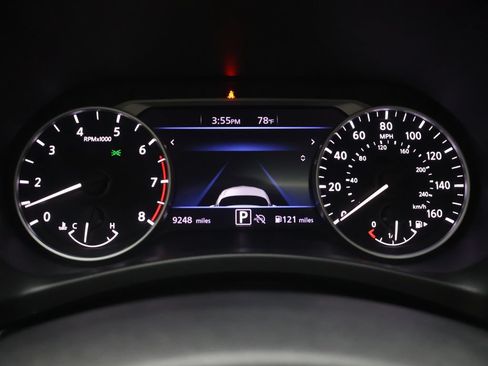 Used 2024 Nissan Sentra SV w/ SV Premium Package FWD image 22