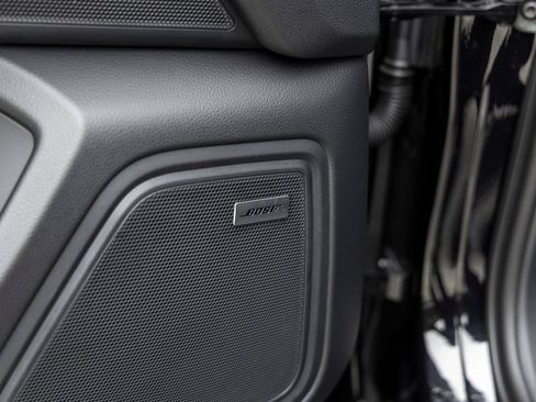 Certified 2026 Porsche Macan AWD/4WD image 27