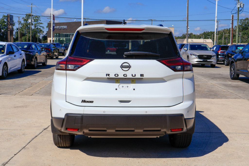 Certified 2026 Nissan Rogue Dark Armor FWD image 20