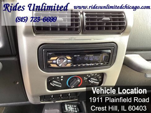 Used 2004 Jeep Wrangler X w/ Convenience Group AWD/4WD image 15