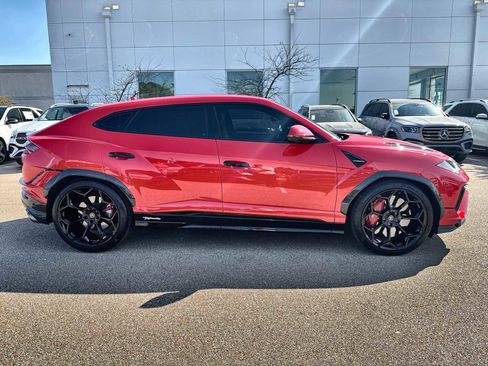 Used 2024 Lamborghini Urus Performante image 10