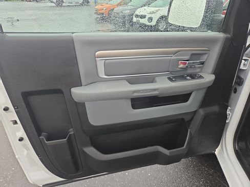 Certified 2019 RAM 1500 Tradesman w/ Popular Equipment Group RWD image 15